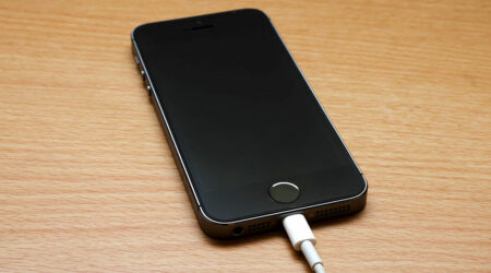 13-point checklist to consider before buying an iPhone